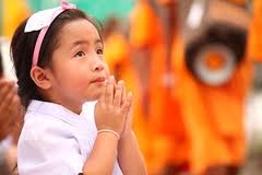 ฝันว่าได้พนมมือขึ้นสวดมนต์ หรือฝันว่าพนมมือเคารพสิ่งศักดิ์สิทธิ์